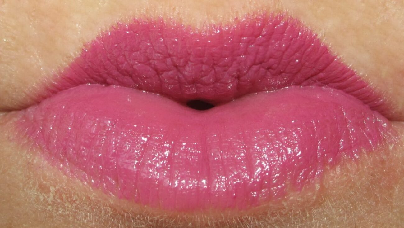 wear berries essence