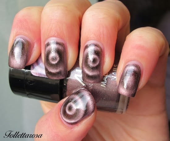 nail art smalto magnetico