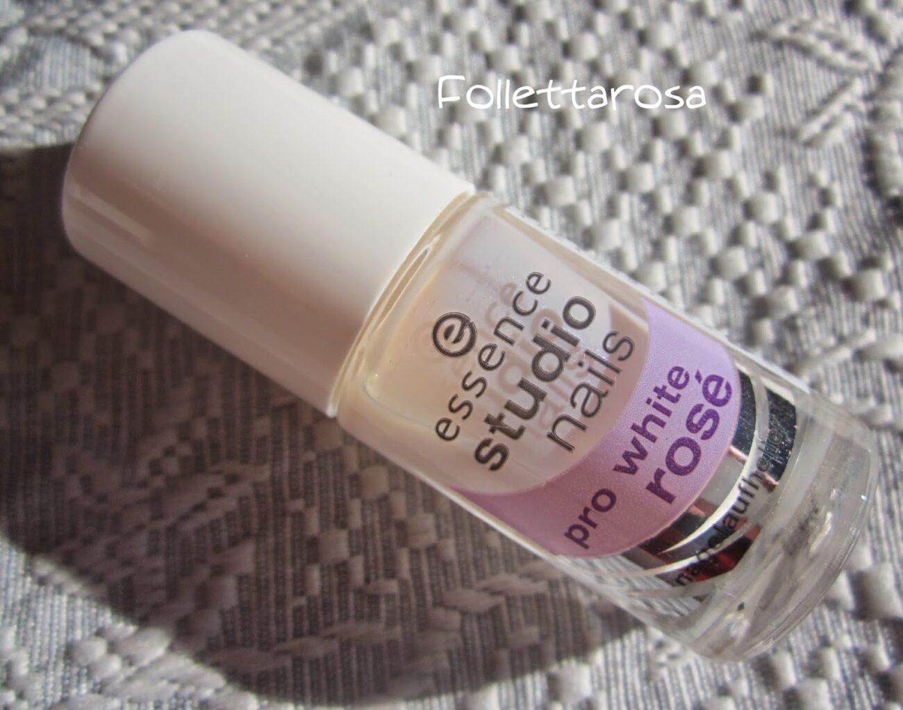 recensione pro white rose essence