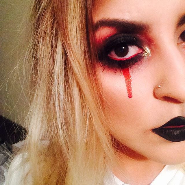 vampira make up