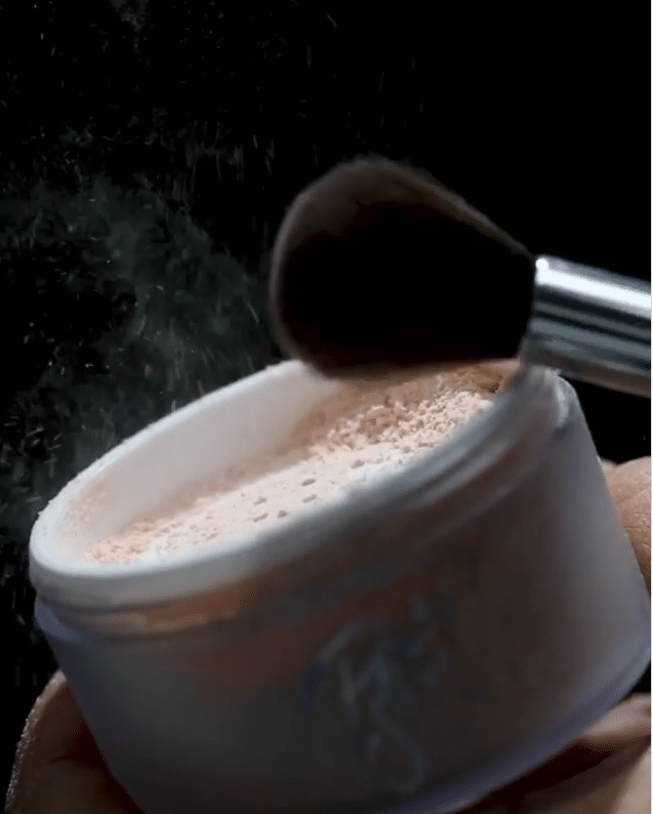 mac-powder-patrick-starrr