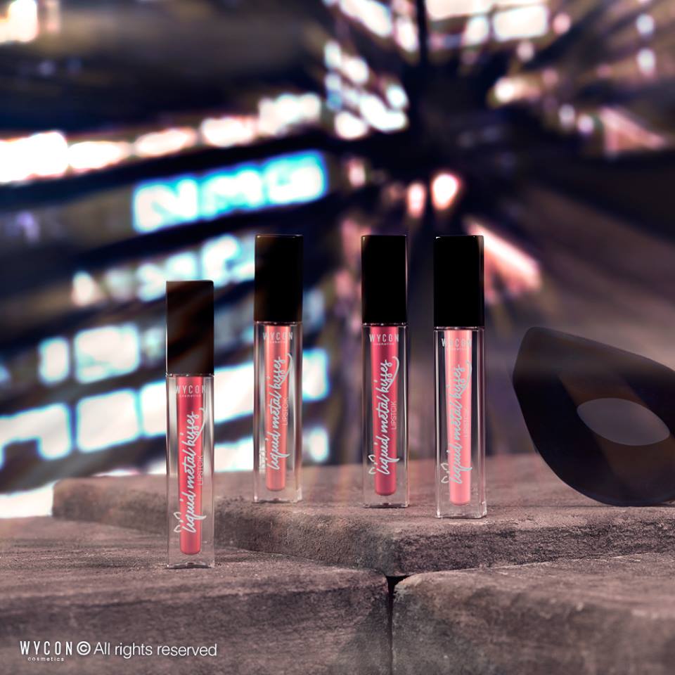 wycon-natale-2017-naughty-kitty-rossetto-liquido
