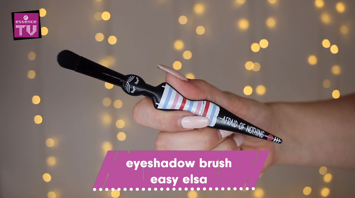 essence-girl-squad-pennello-ombretto