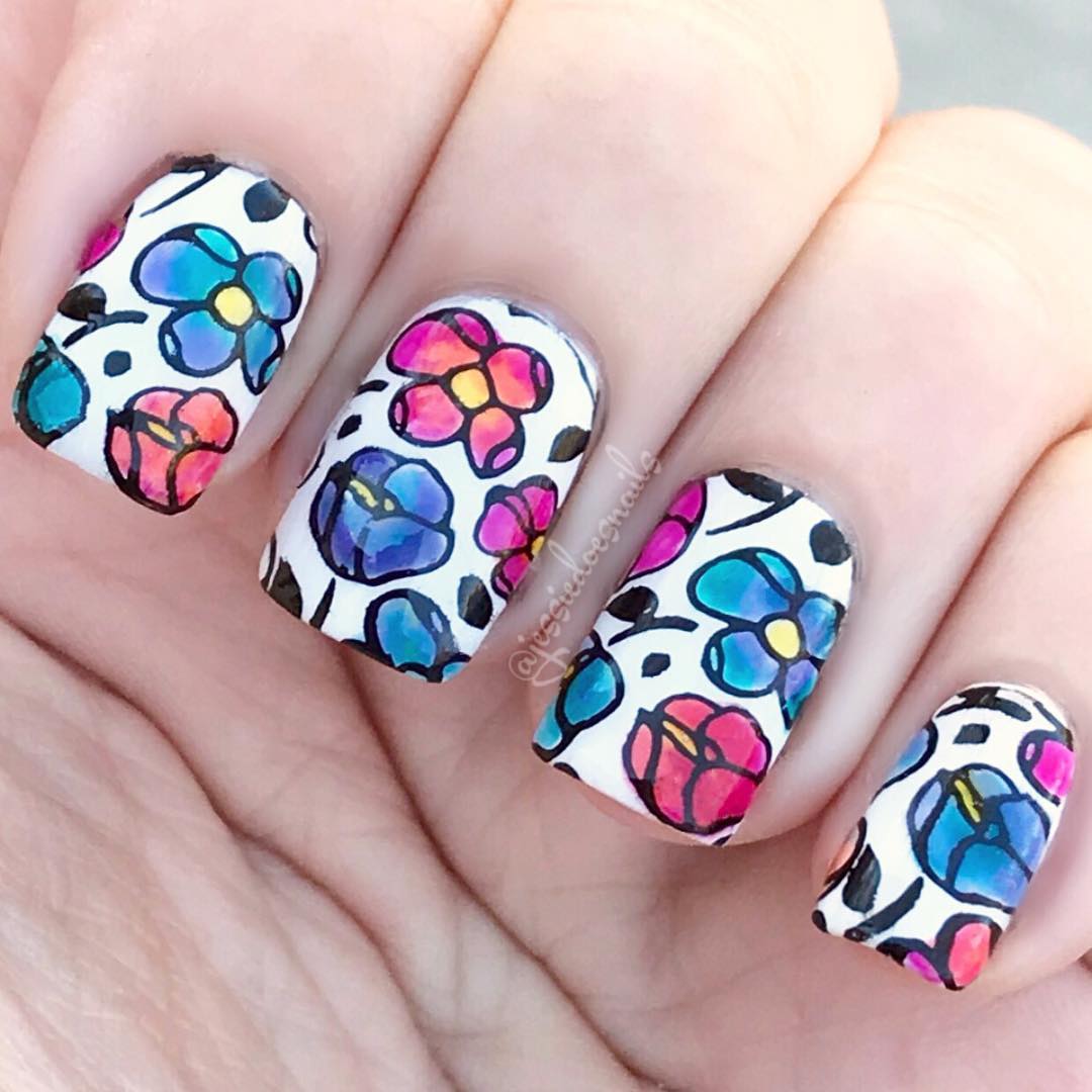 nail-art-floreale