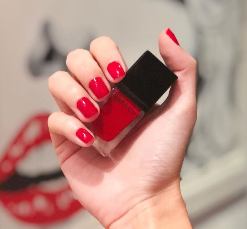 le-vernis-givenchy-09-carmin-escarpin