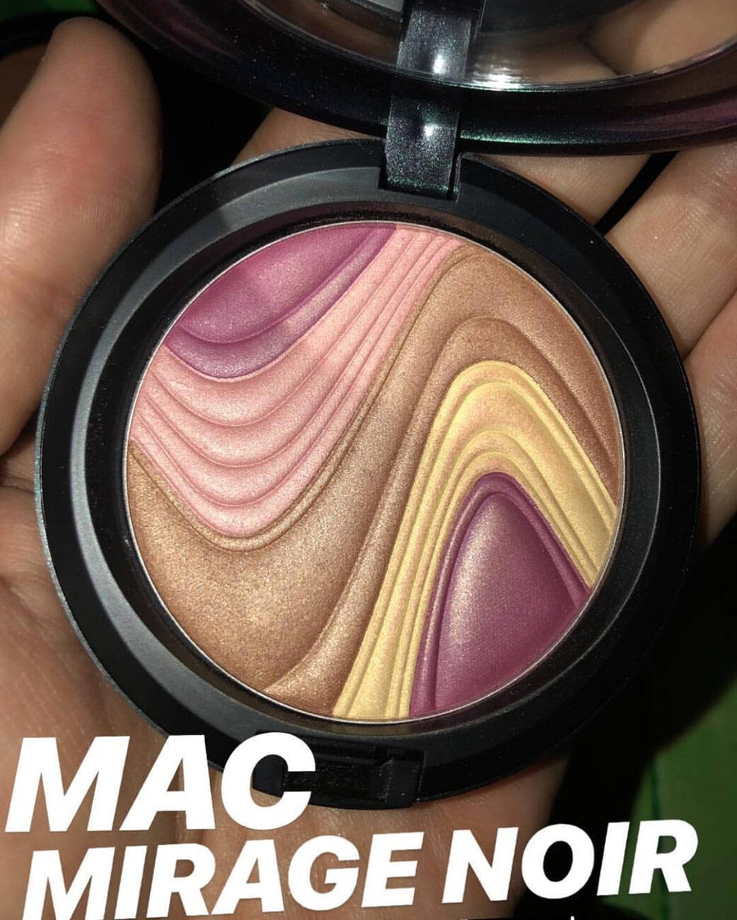 MAC-Mirage-Noir-mother-o-pearl