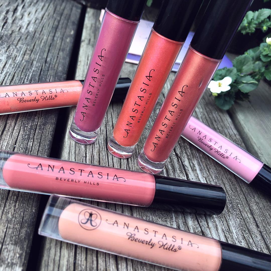 anastasia-beverly-hills-lipgloss