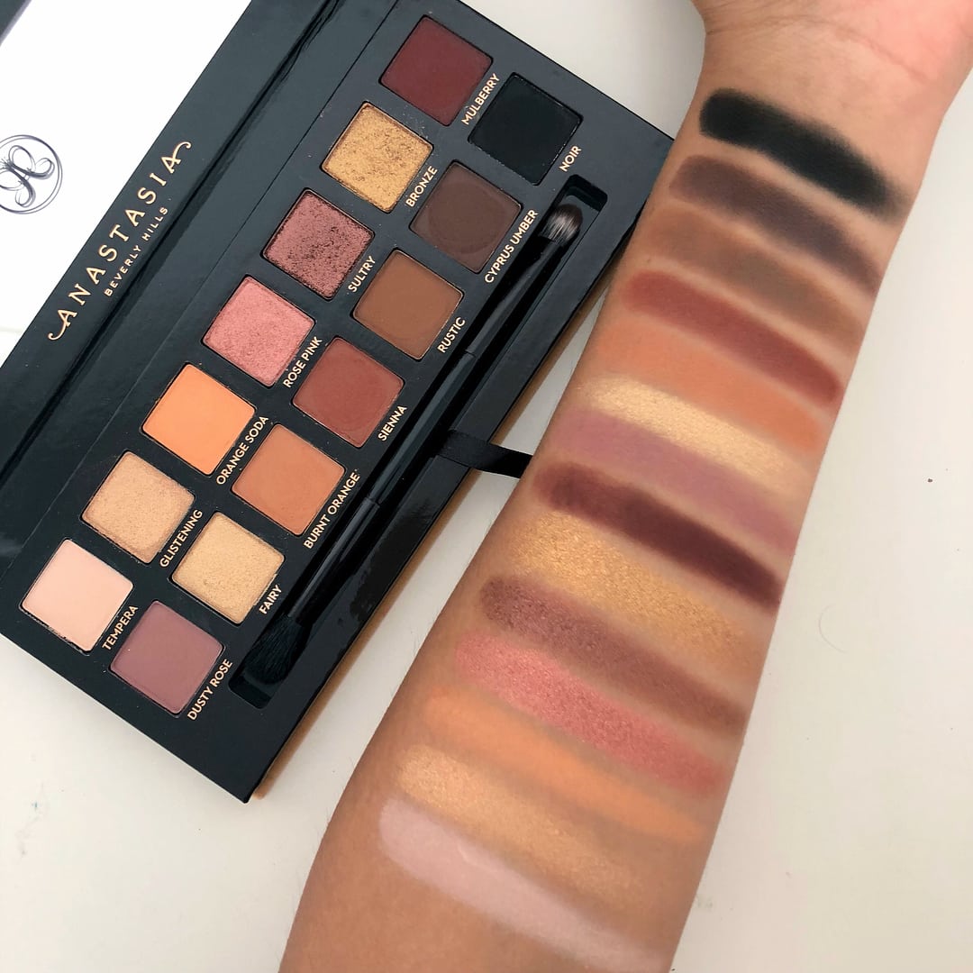 anastasia-beverly-hills-soft-glam-palette-swatch