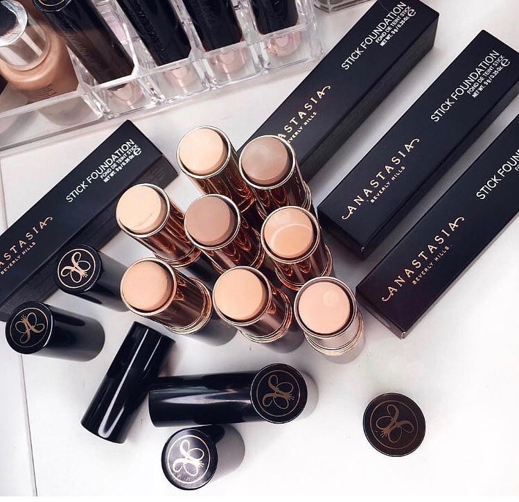anastasia-beverly-hills-stick-foundation