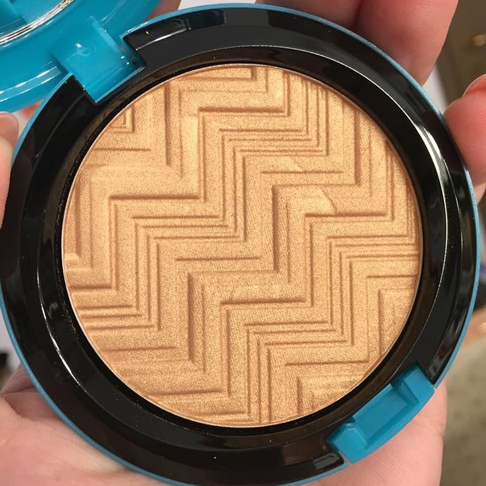 diva-feva-face-powder-mac