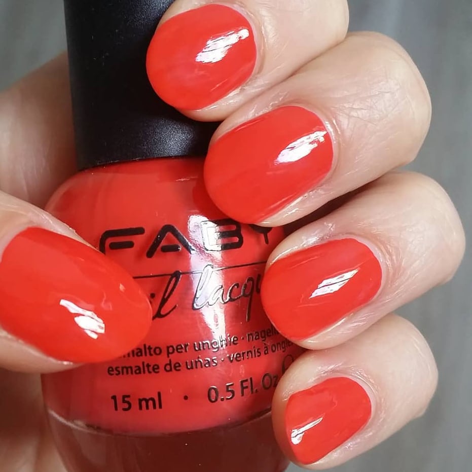 manicure-mettere-smalto