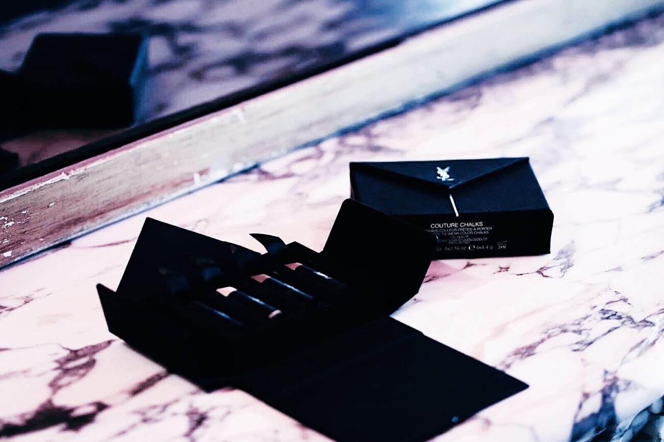 yves-saint-laurent-couture-chalks