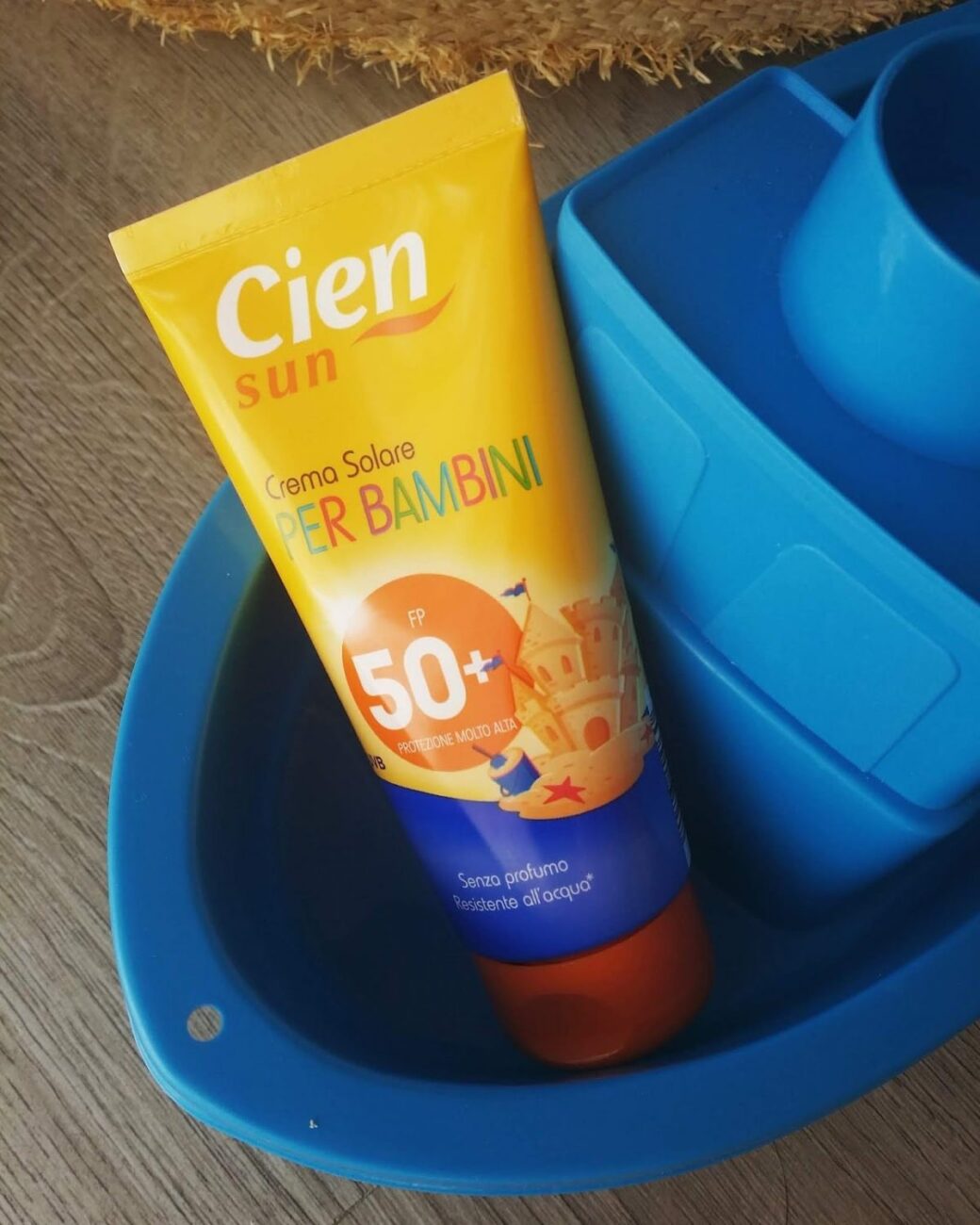cien-sun-crema-solare-bambini