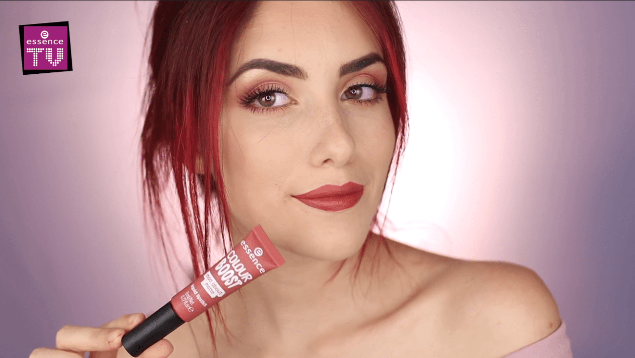 essence-colour-boost-04-mad-matters-swatch