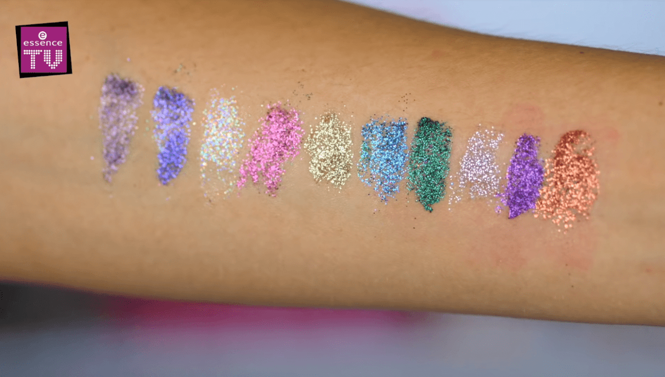 essence-get-your-glitter-on-palette-swatch