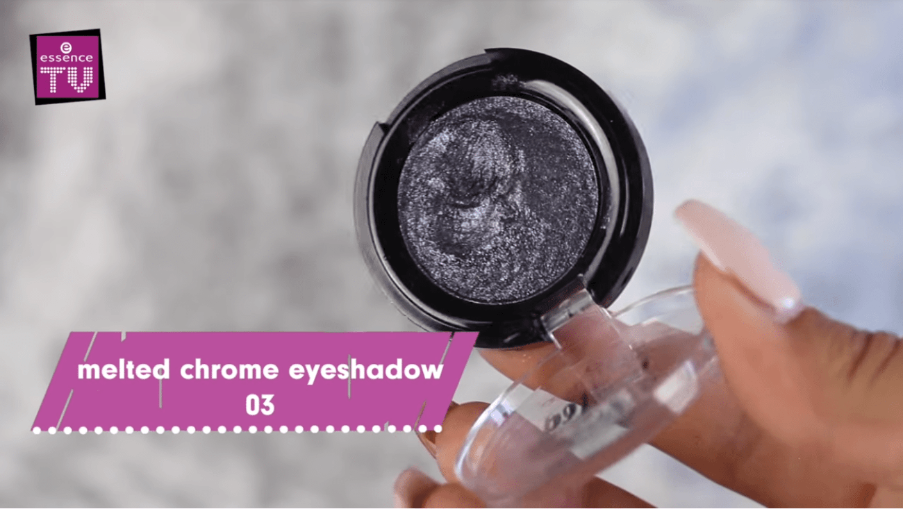 essence-melted-chrome-eyeshadow-03