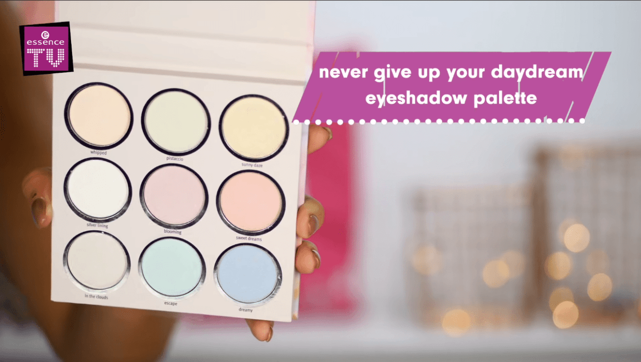 essence-never-give-up-your-daydream-palette