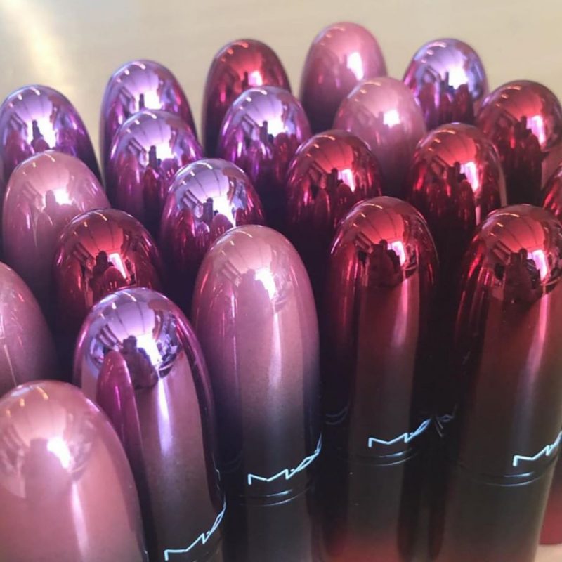 mac-love-me-lipstick-03