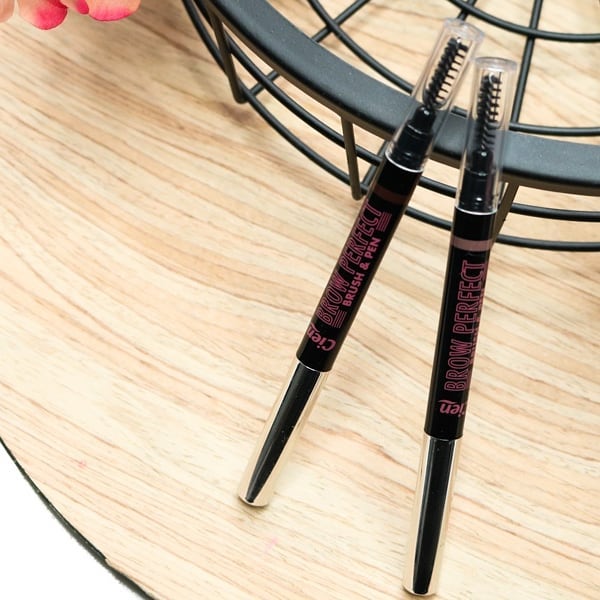cien-brow-perfect-brush-pen