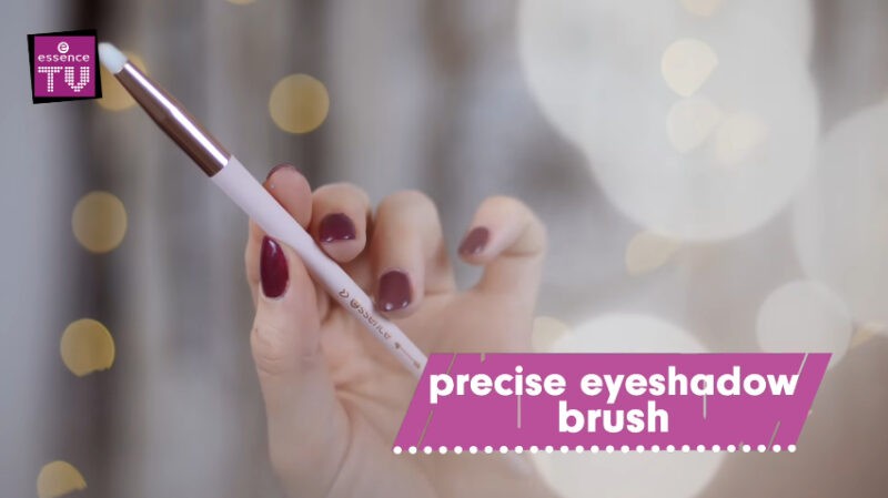 essence-brush-hour-pennelli-primavera-2020-precise-eyeshadow-brush