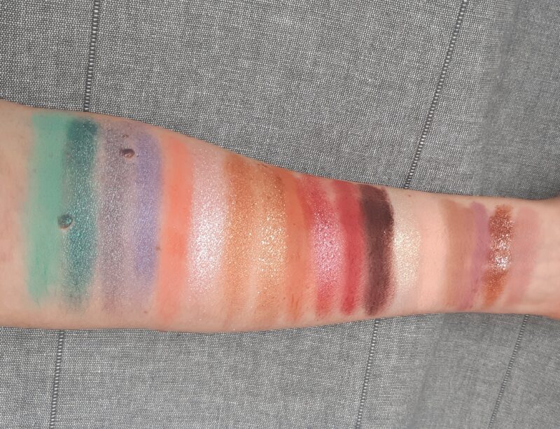 mysterious-palette-beauty-glazed-swatches