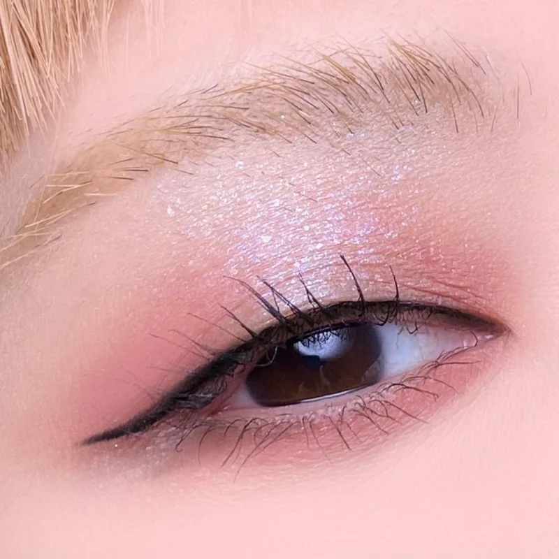 tendenze-trucco-occhi-primavera-2023