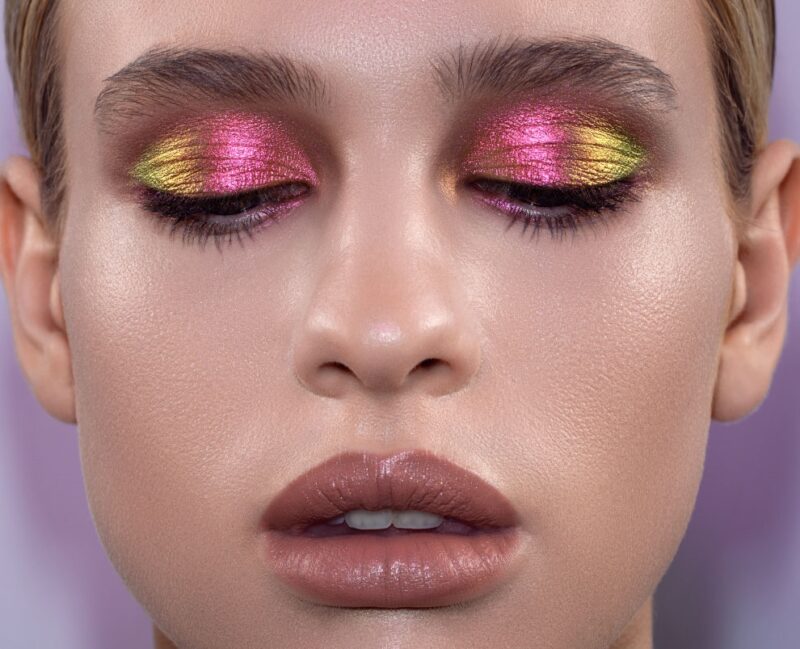 chromium-liquid-eyeshadow-dragonfly