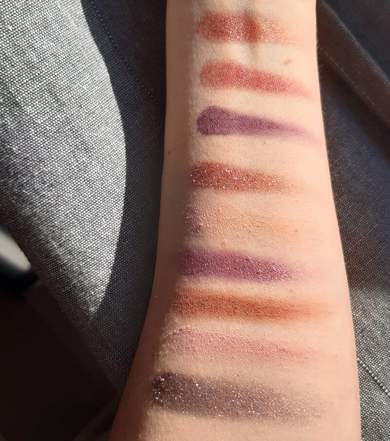 huda-beauty-purple-haze-obsessions-swatches