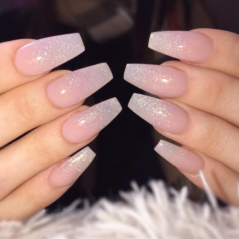 idee-nail-art-natale-2022