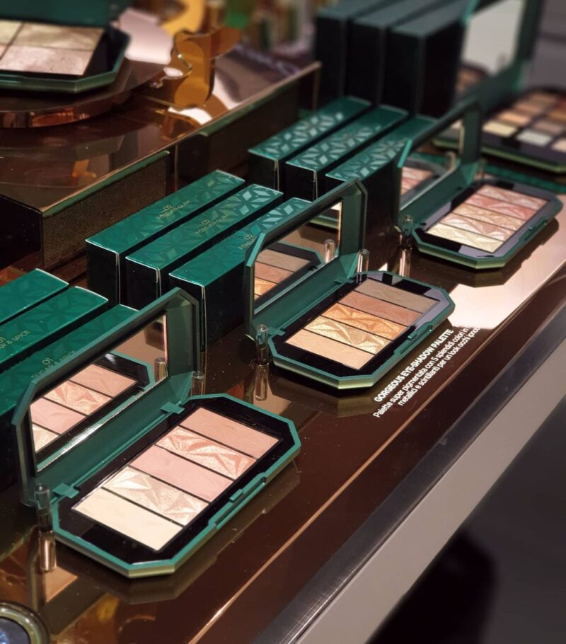 kiko-holiday-gems-gorgeous-eyeshadow-palette