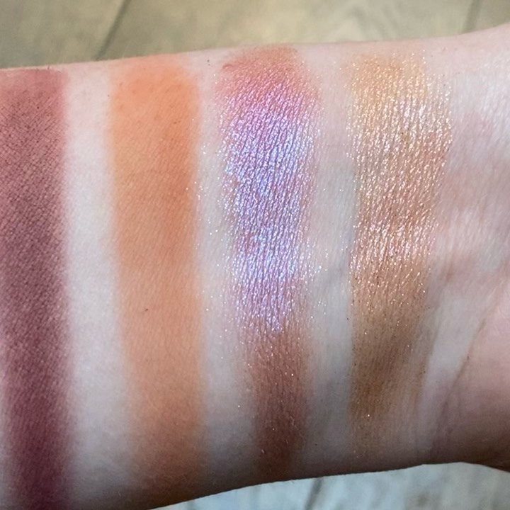 thats-my-jam-mini-palette-too-faced-swatches