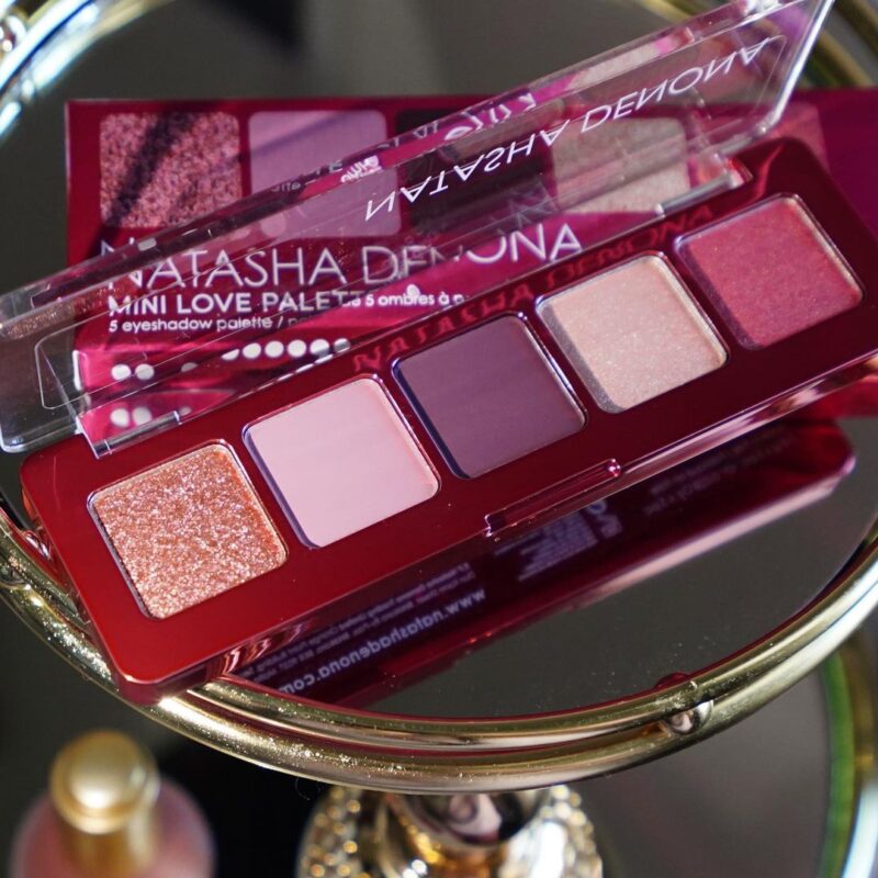 mini-love-eyeshadow-palette