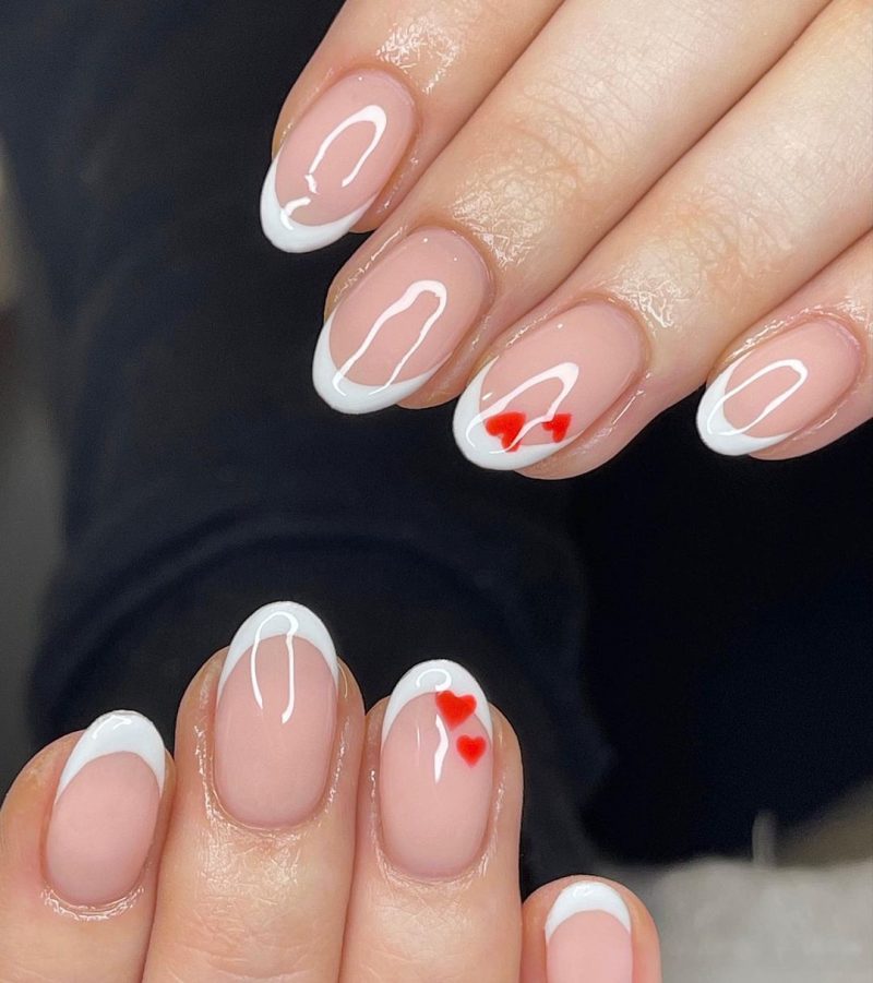 nail-art-french-san-valentino