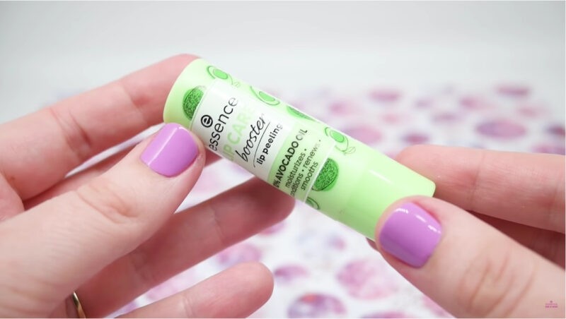 essence-lip-care-booster-lip-peeling