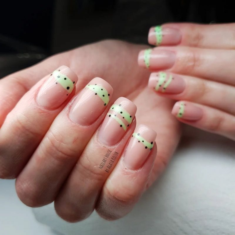 nail-art-verde-primavera