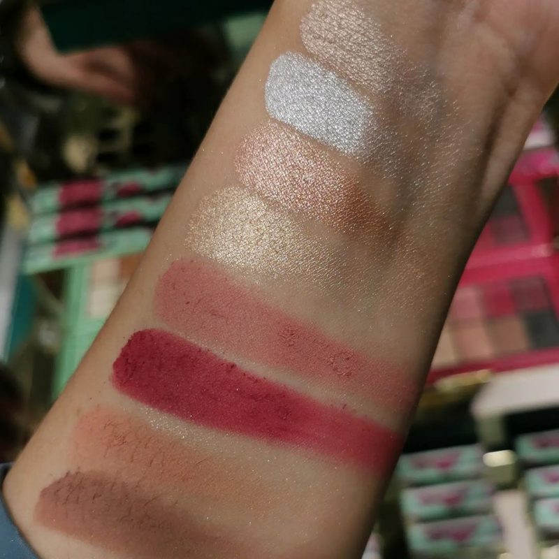 kiko-charming-escape-eyeshadow-palette-swatches