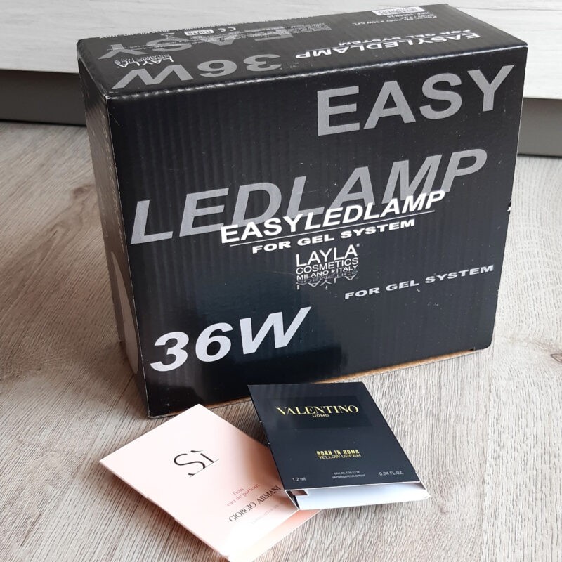 layla-easy-led-lamp-recensione