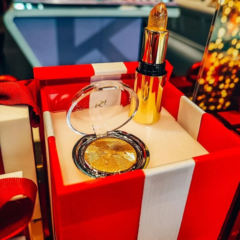 kiko-joyful-holiday-golden-dust-hydra-balm