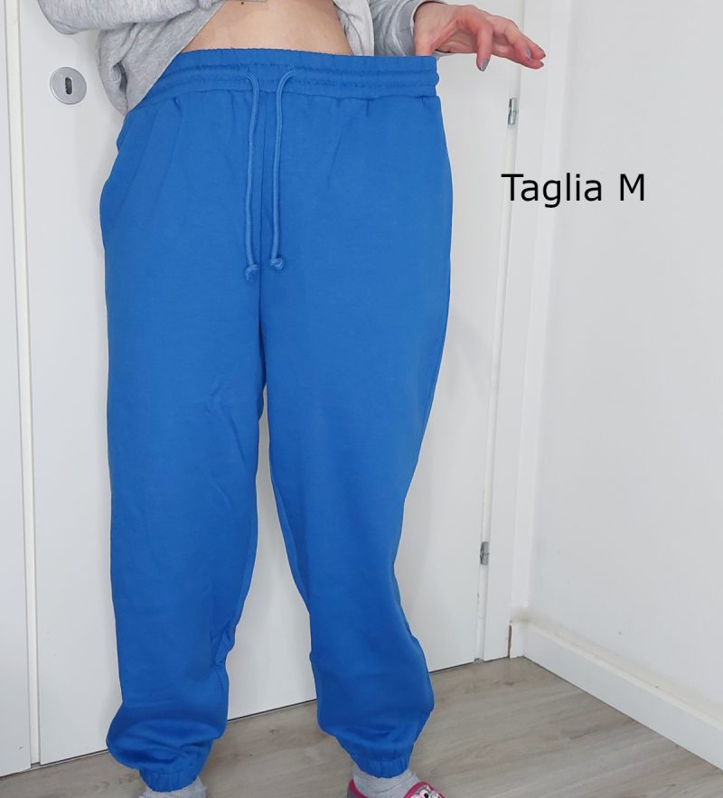 come-vestono-pantaloni-tezenis