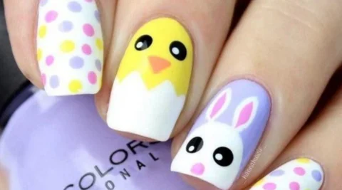 idee-nail-art-pasqua-2023