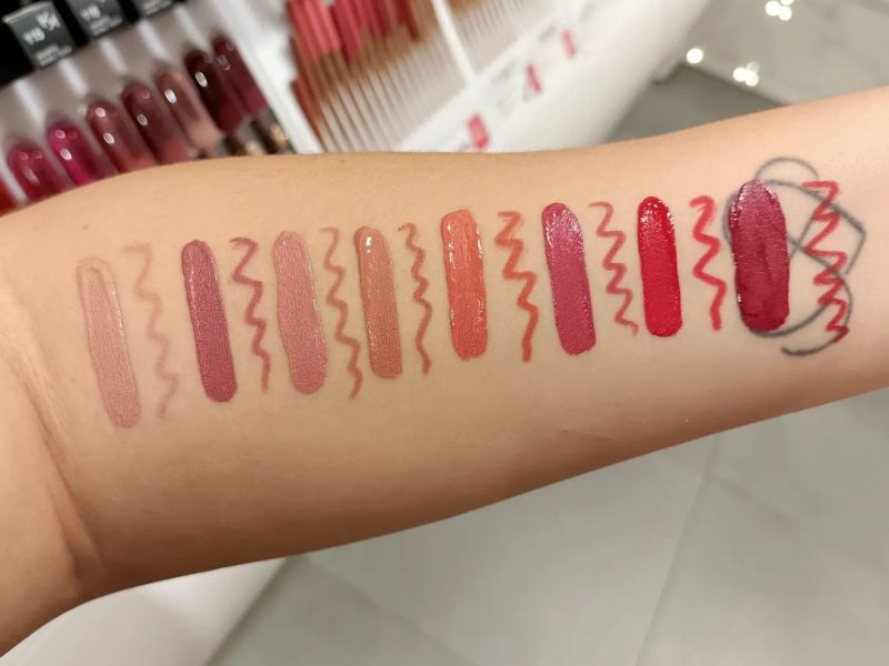 kiko-3d-effect-lipstick-duo-swatches