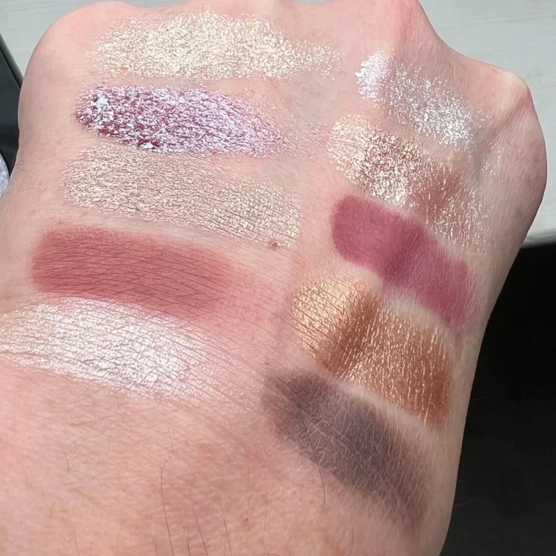 pat-mcgrath-mothership-moonlit-seduction-palette-swatches