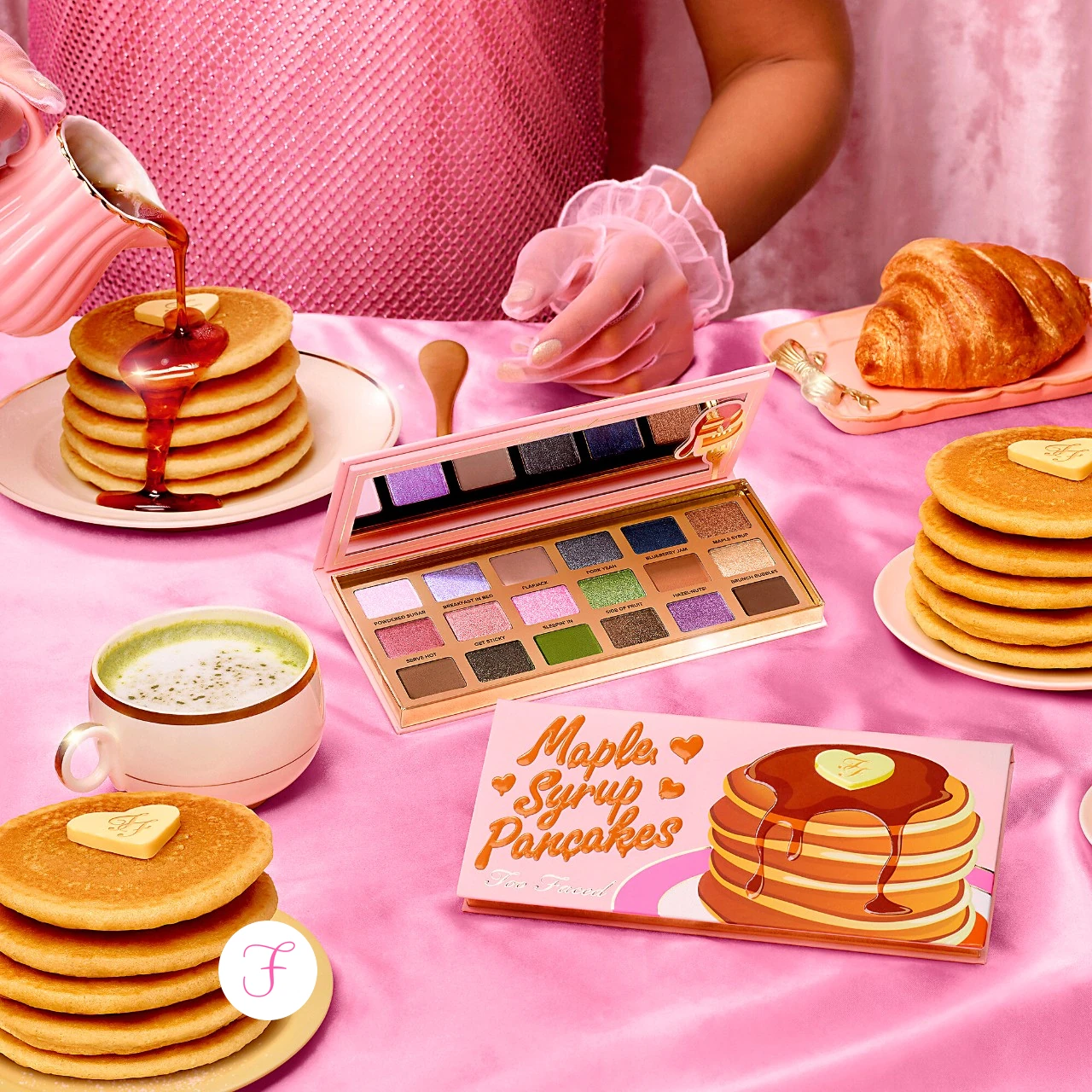 Too-Faced-maple-syrup-pancakes-palette
