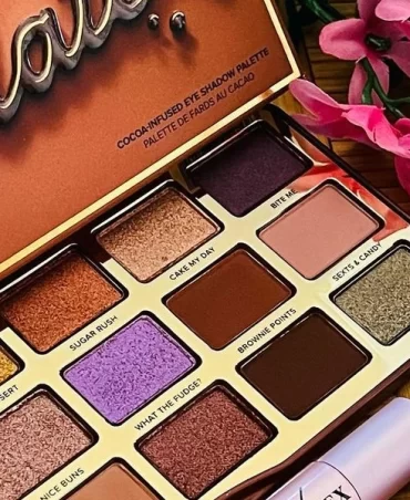 Better Than Chocolate Palette Too Faced