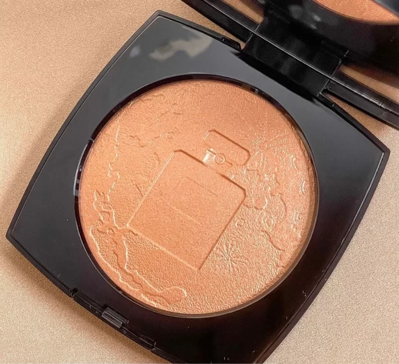 chanel_makeup_natale_2022_illuminante