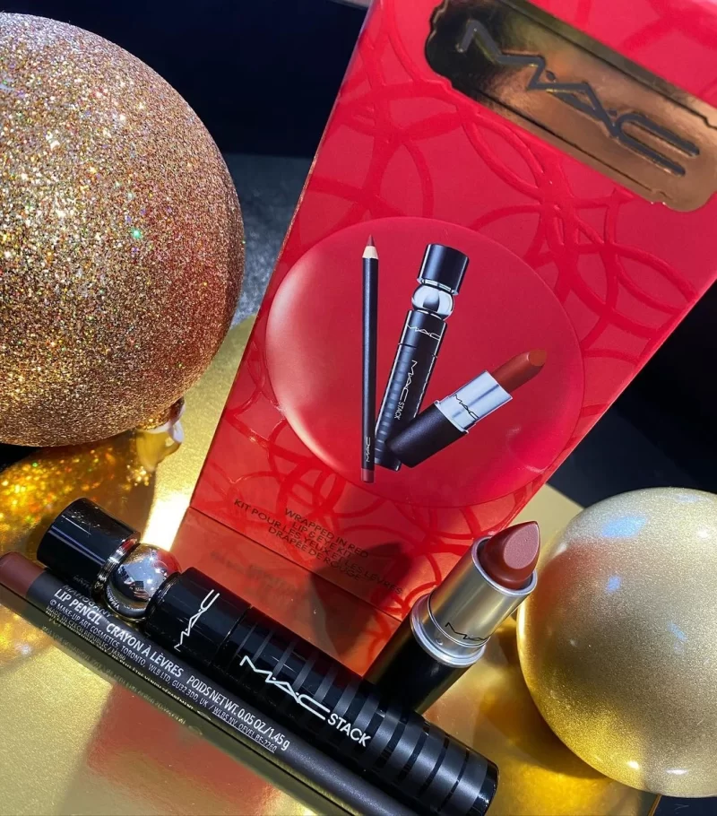 mac-cofanetti-natale-2022-kit-labbra