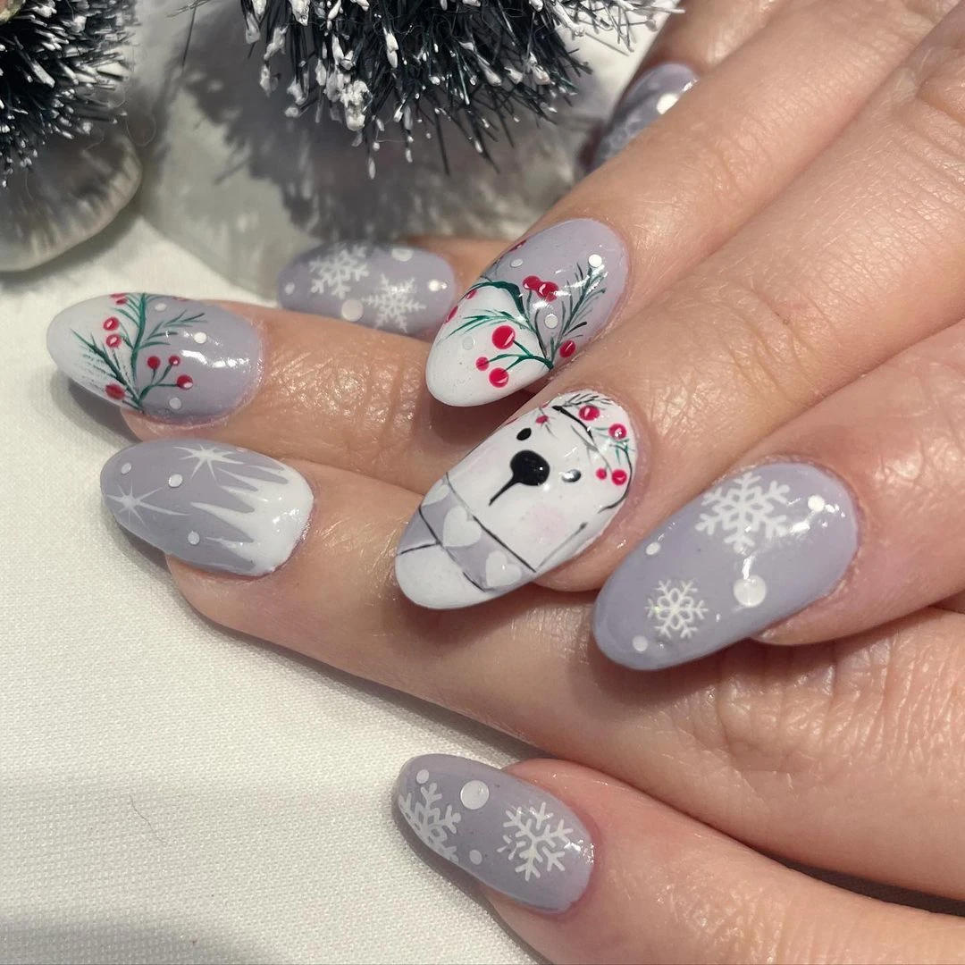 idee-nail-art-natale-orso-polare