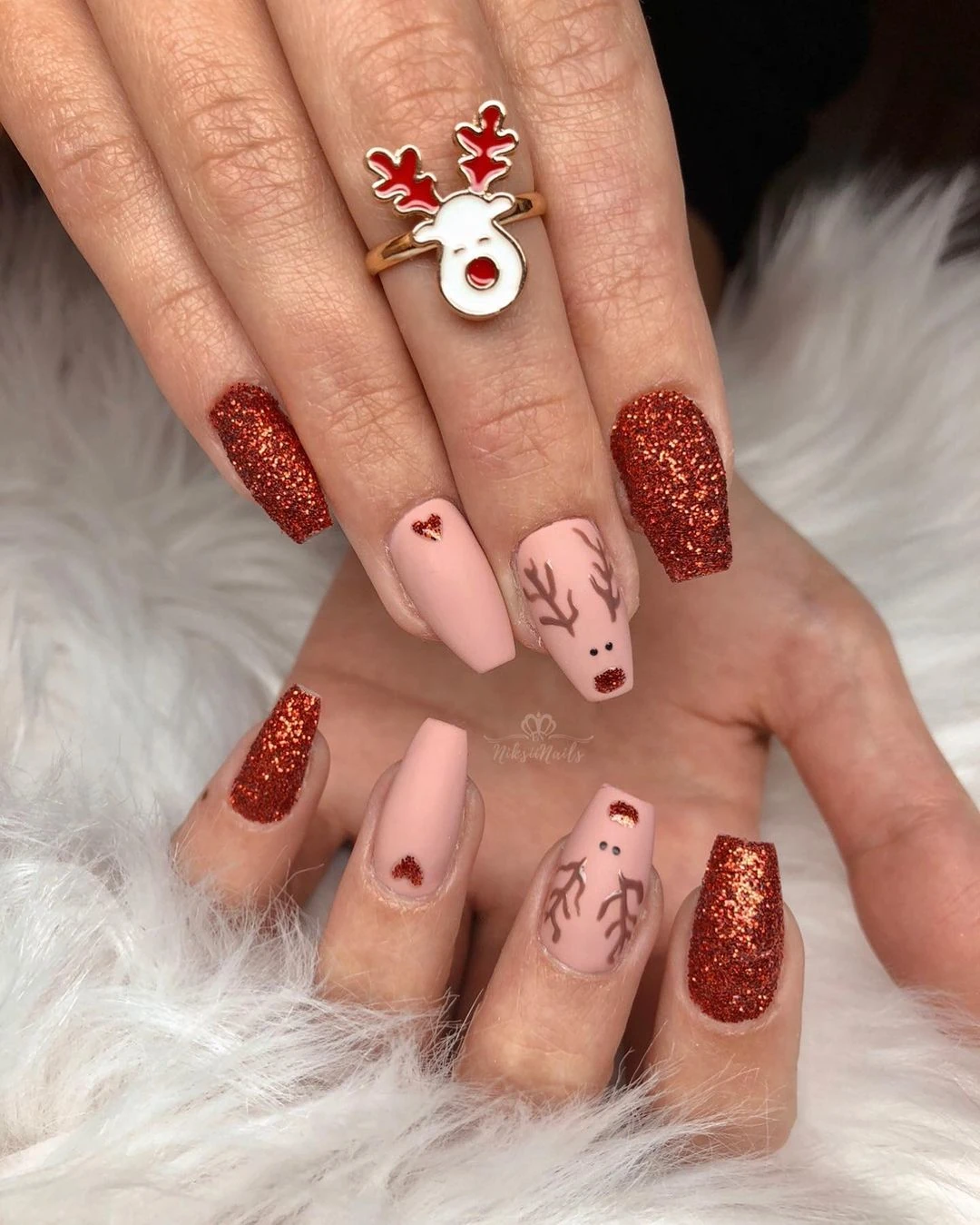 nail-art-natale-rudolph