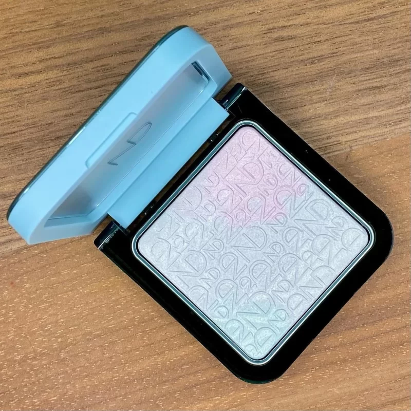 pastel-plexi-glow-natasha-denona