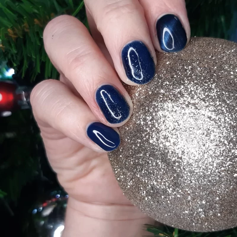 unghie-blu-capodanno-idee-nail-art